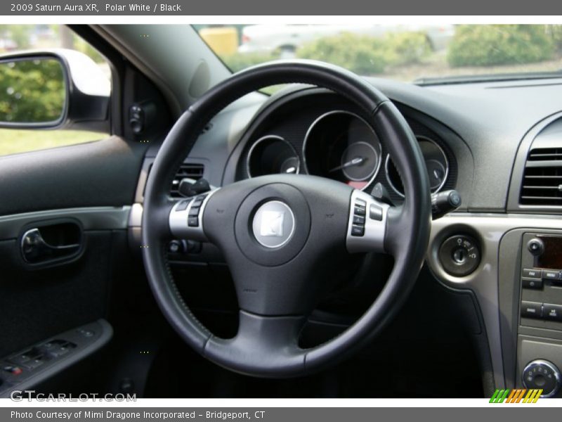 Polar White / Black 2009 Saturn Aura XR