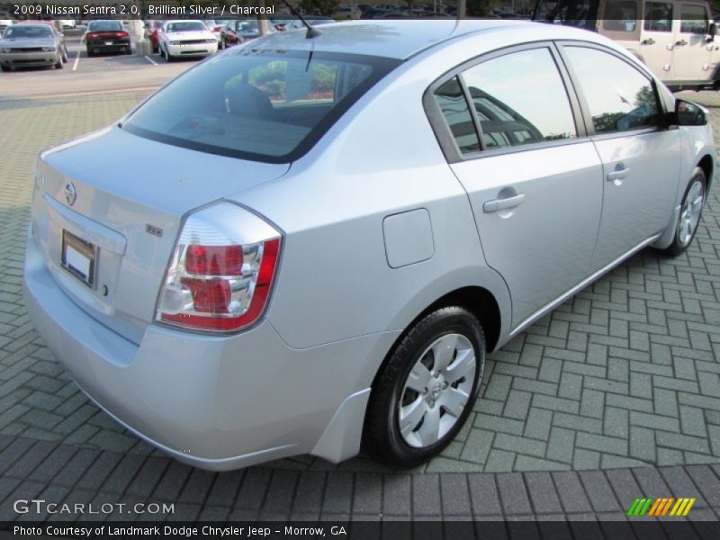 Brilliant Silver / Charcoal 2009 Nissan Sentra 2.0