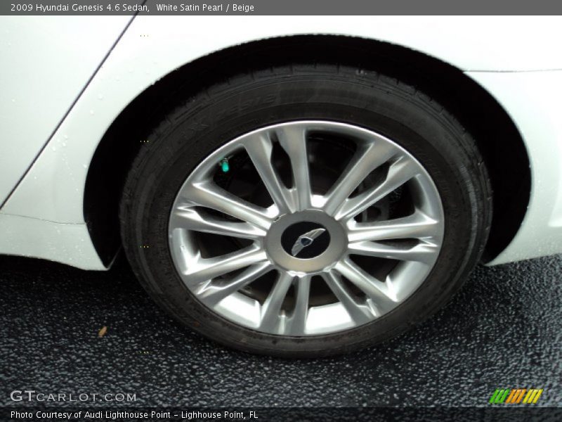  2009 Genesis 4.6 Sedan Wheel