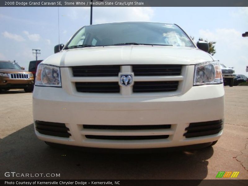 Stone White / Medium Slate Gray/Light Shale 2008 Dodge Grand Caravan SE