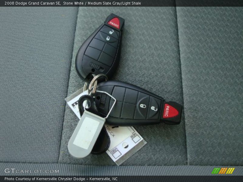 Stone White / Medium Slate Gray/Light Shale 2008 Dodge Grand Caravan SE