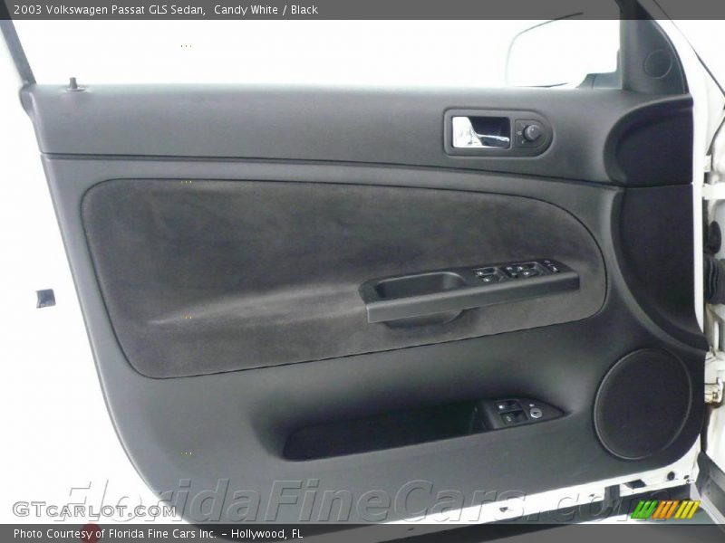 Candy White / Black 2003 Volkswagen Passat GLS Sedan