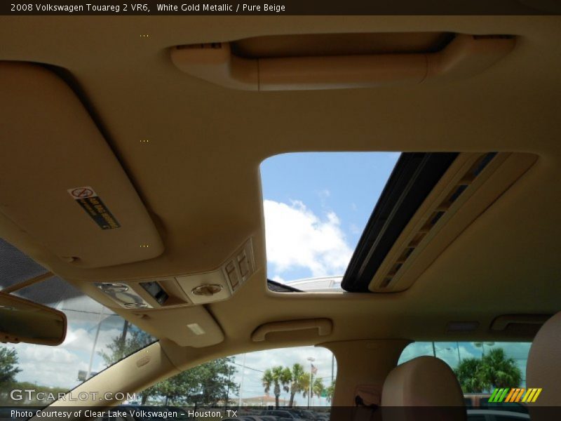 White Gold Metallic / Pure Beige 2008 Volkswagen Touareg 2 VR6