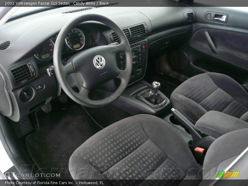 Candy White / Black 2003 Volkswagen Passat GLS Sedan