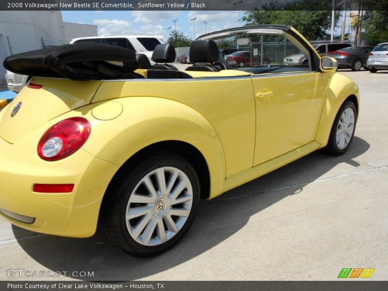 Sunflower Yellow / Black 2008 Volkswagen New Beetle SE Convertible