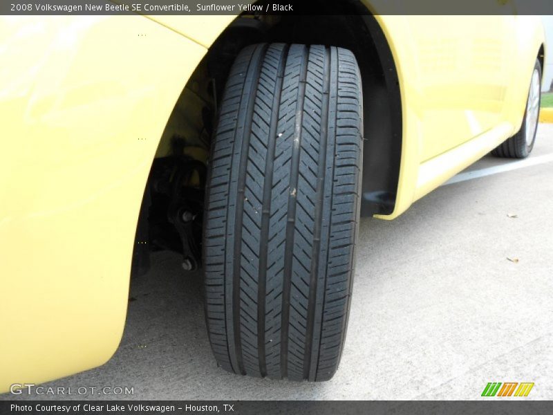 Sunflower Yellow / Black 2008 Volkswagen New Beetle SE Convertible