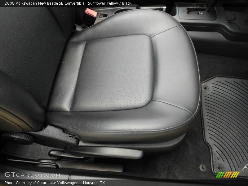 Sunflower Yellow / Black 2008 Volkswagen New Beetle SE Convertible