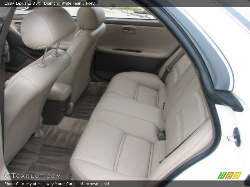  1994 ES 300 Ivory Interior