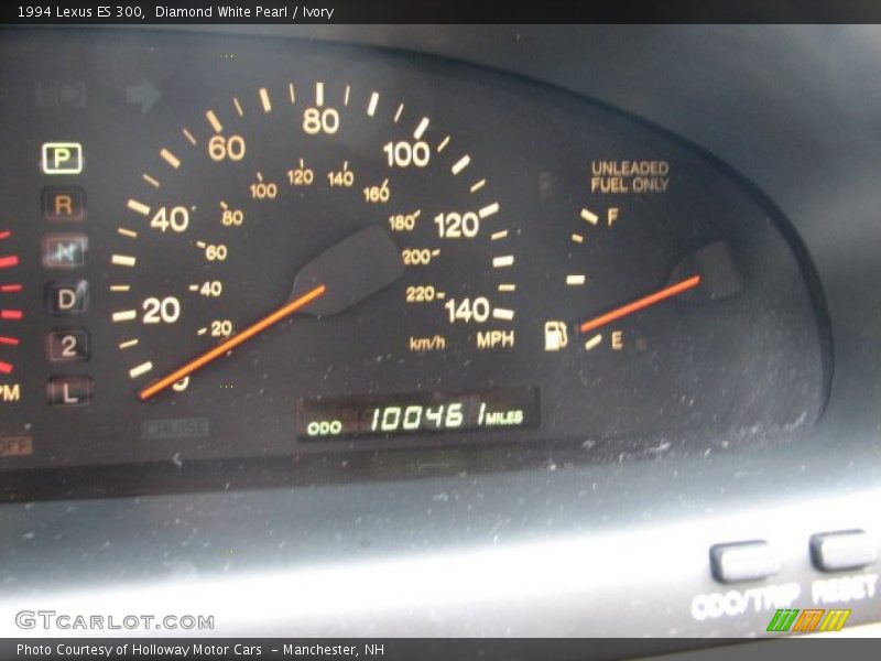Diamond White Pearl / Ivory 1994 Lexus ES 300