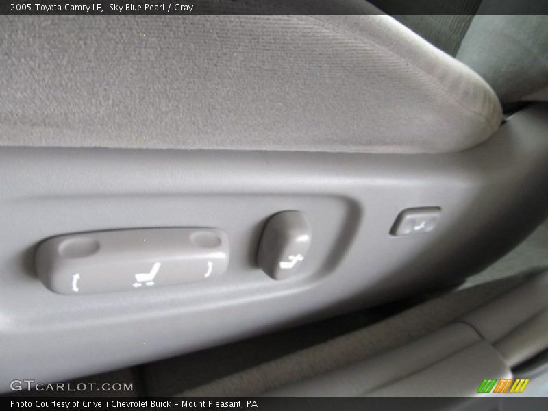 Sky Blue Pearl / Gray 2005 Toyota Camry LE