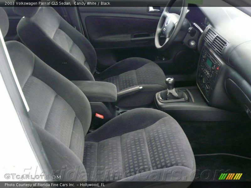Candy White / Black 2003 Volkswagen Passat GLS Sedan