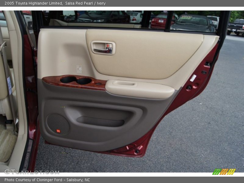Salsa Red Pearl / Ivory 2005 Toyota Highlander Limited