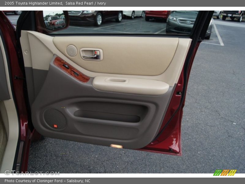 Salsa Red Pearl / Ivory 2005 Toyota Highlander Limited