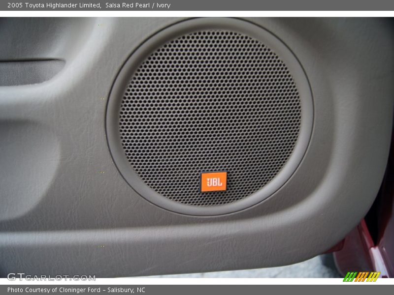 Salsa Red Pearl / Ivory 2005 Toyota Highlander Limited