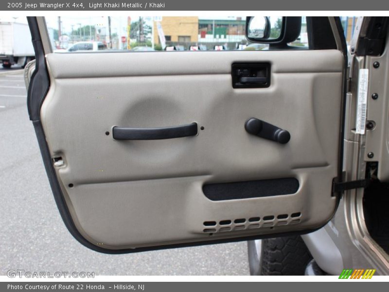 Light Khaki Metallic / Khaki 2005 Jeep Wrangler X 4x4