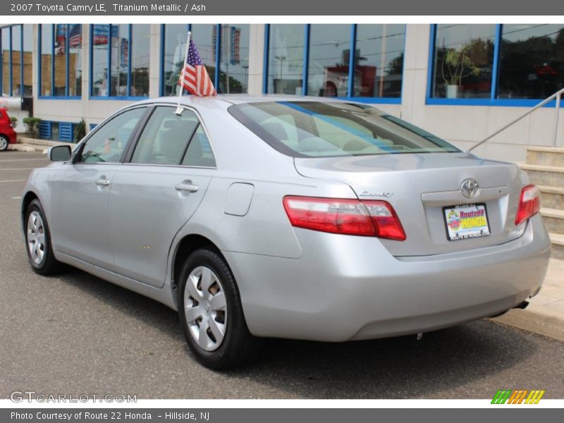 Titanium Metallic / Ash 2007 Toyota Camry LE