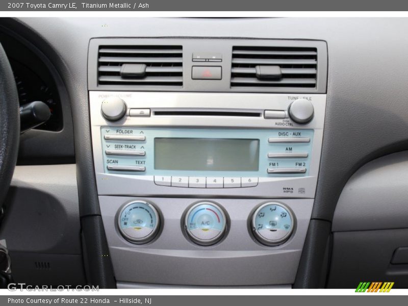 Titanium Metallic / Ash 2007 Toyota Camry LE