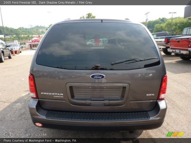 Dark Shadow Grey Metallic / Flint Grey 2005 Ford Freestar SES