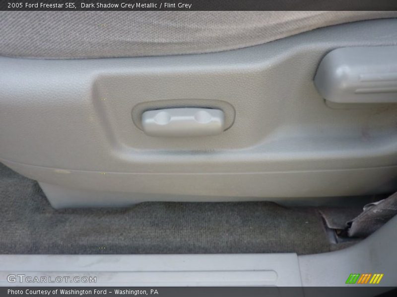 Dark Shadow Grey Metallic / Flint Grey 2005 Ford Freestar SES