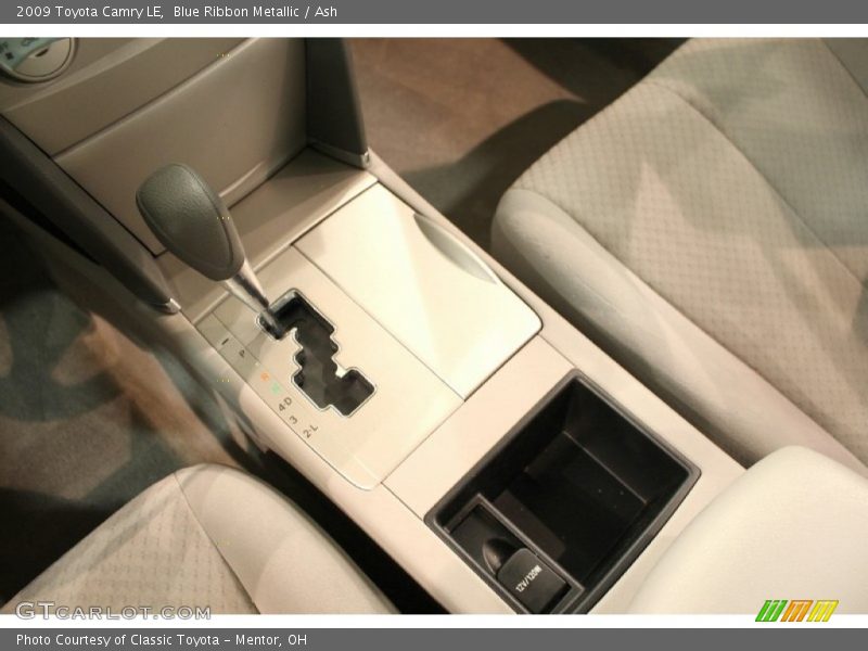 Blue Ribbon Metallic / Ash 2009 Toyota Camry LE