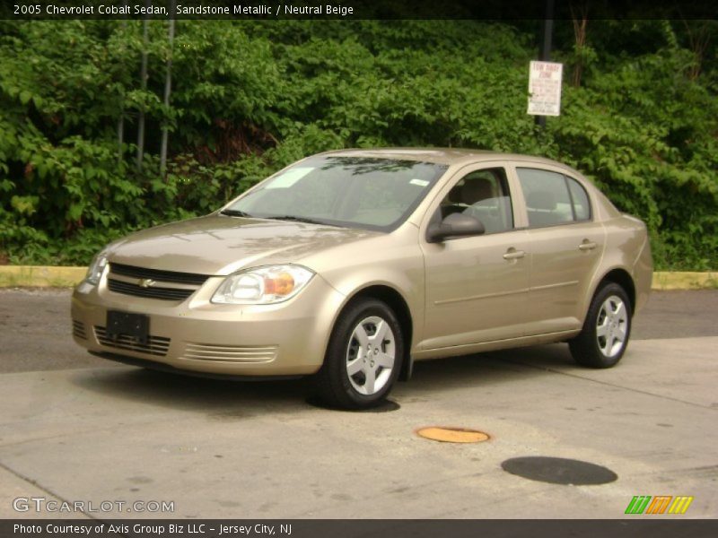 Sandstone Metallic / Neutral Beige 2005 Chevrolet Cobalt Sedan