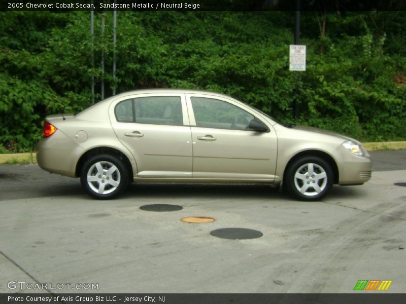 Sandstone Metallic / Neutral Beige 2005 Chevrolet Cobalt Sedan