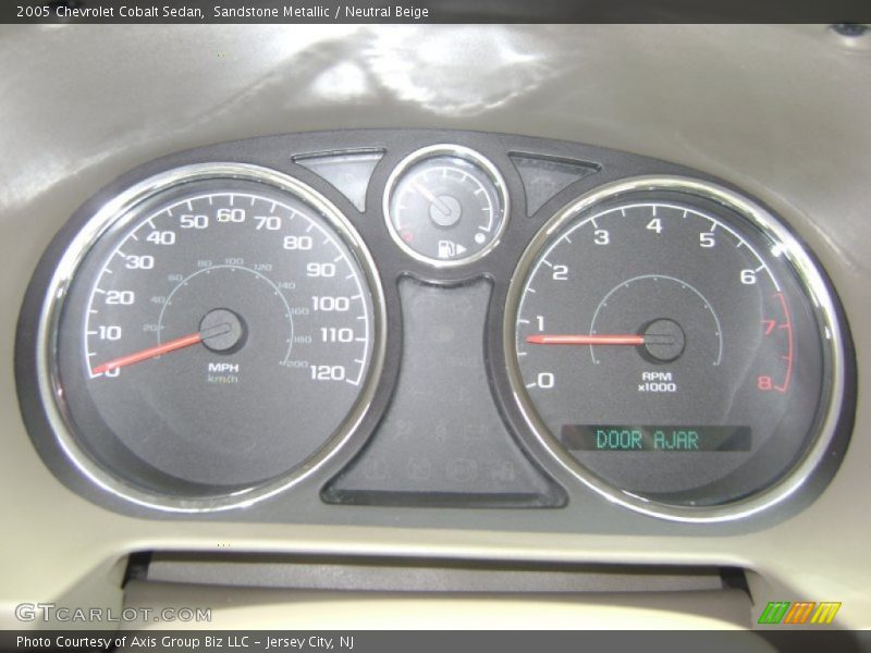Sandstone Metallic / Neutral Beige 2005 Chevrolet Cobalt Sedan