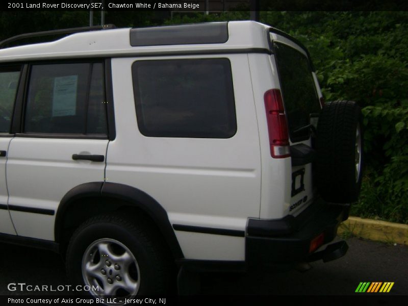 Chawton White / Bahama Beige 2001 Land Rover Discovery SE7