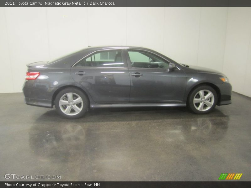 Magnetic Gray Metallic / Dark Charcoal 2011 Toyota Camry