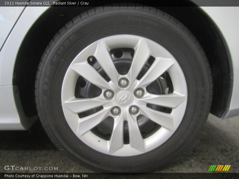 Radiant Silver / Gray 2011 Hyundai Sonata GLS