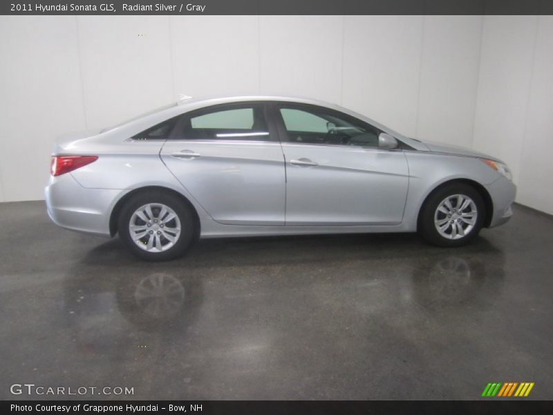 Radiant Silver / Gray 2011 Hyundai Sonata GLS