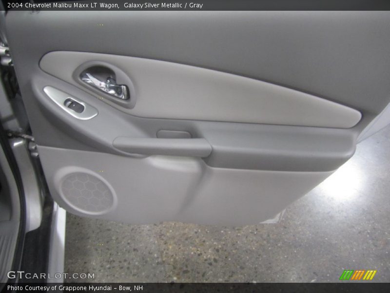 Galaxy Silver Metallic / Gray 2004 Chevrolet Malibu Maxx LT Wagon