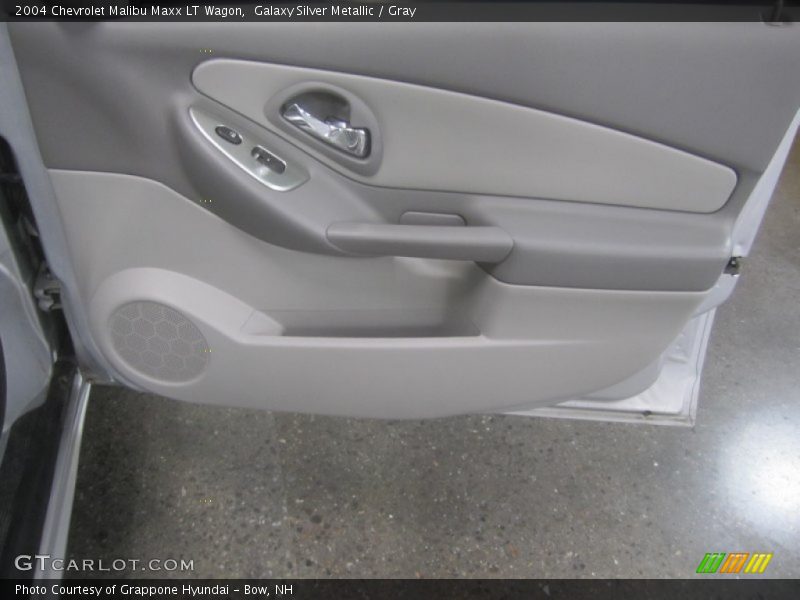 Galaxy Silver Metallic / Gray 2004 Chevrolet Malibu Maxx LT Wagon