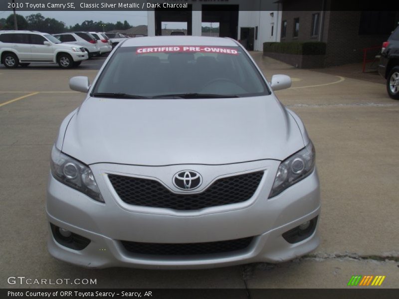 Classic Silver Metallic / Dark Charcoal 2010 Toyota Camry SE
