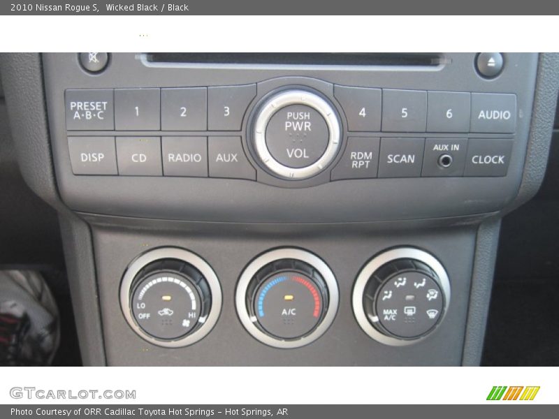 Wicked Black / Black 2010 Nissan Rogue S