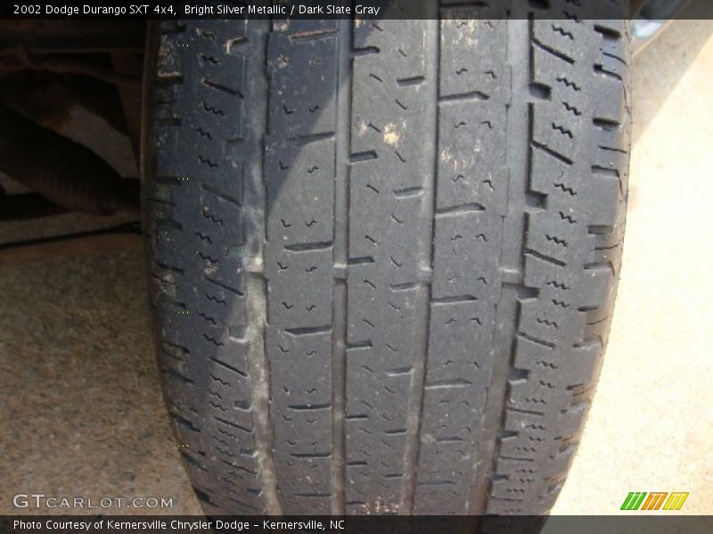 Bright Silver Metallic / Dark Slate Gray 2002 Dodge Durango SXT 4x4