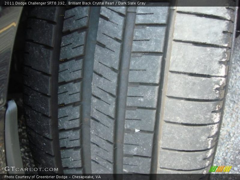 Brilliant Black Crystal Pearl / Dark Slate Gray 2011 Dodge Challenger SRT8 392