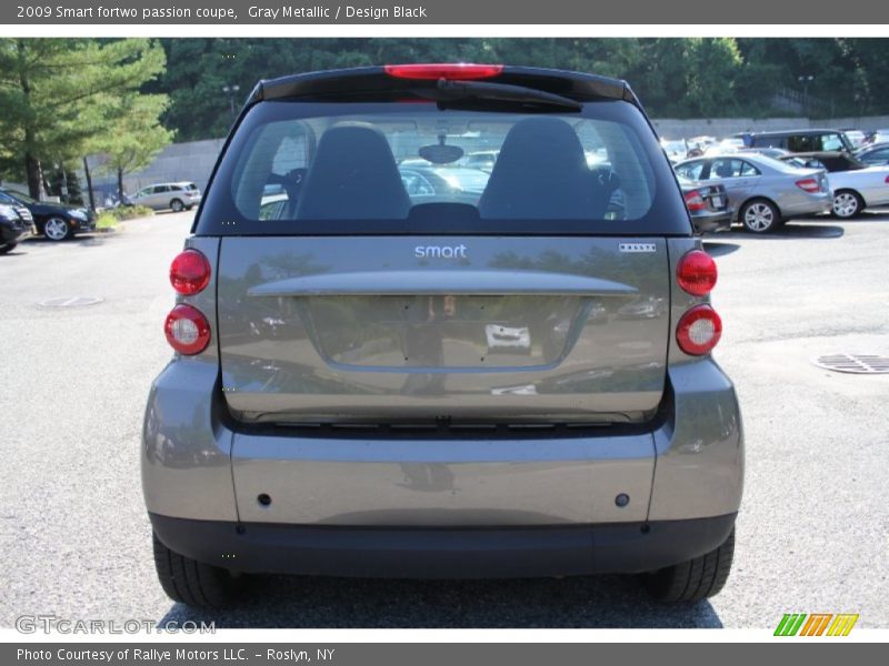 Gray Metallic / Design Black 2009 Smart fortwo passion coupe