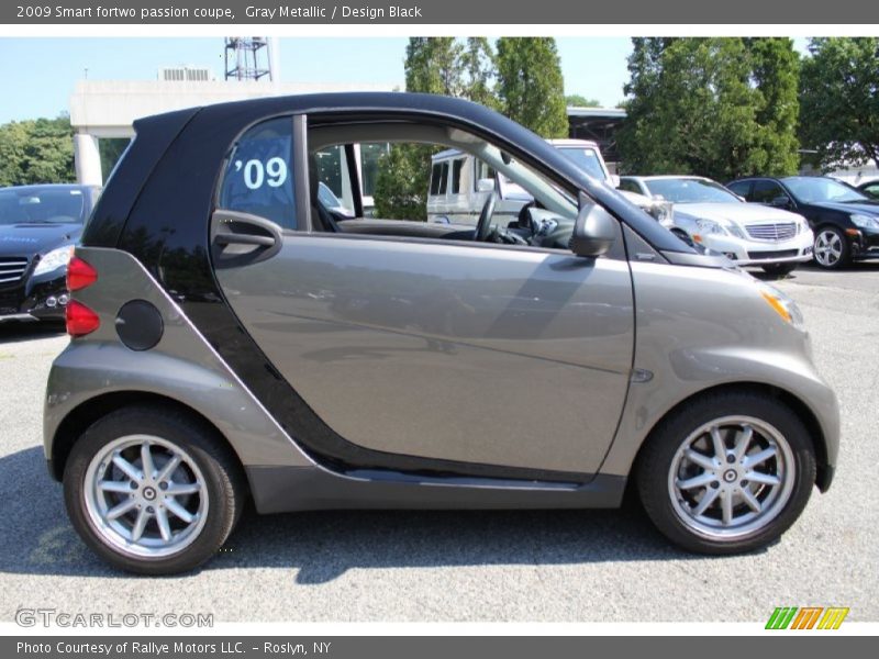 Gray Metallic / Design Black 2009 Smart fortwo passion coupe