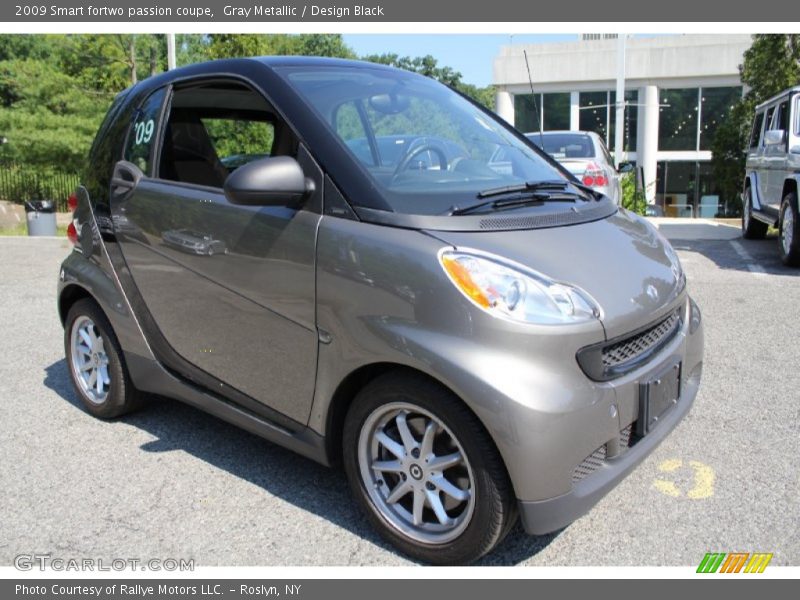 Gray Metallic / Design Black 2009 Smart fortwo passion coupe