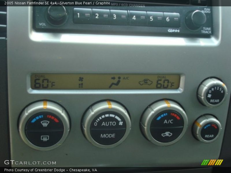 Silverton Blue Pearl / Graphite 2005 Nissan Pathfinder SE 4x4