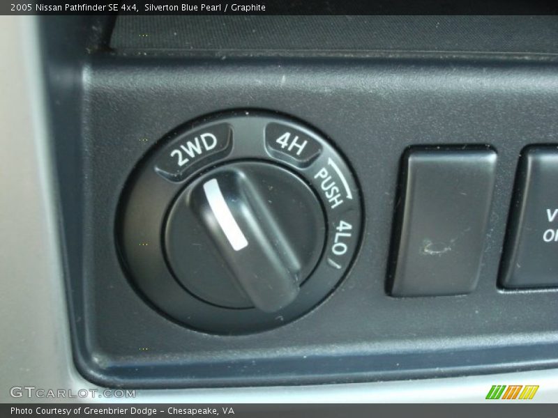Silverton Blue Pearl / Graphite 2005 Nissan Pathfinder SE 4x4