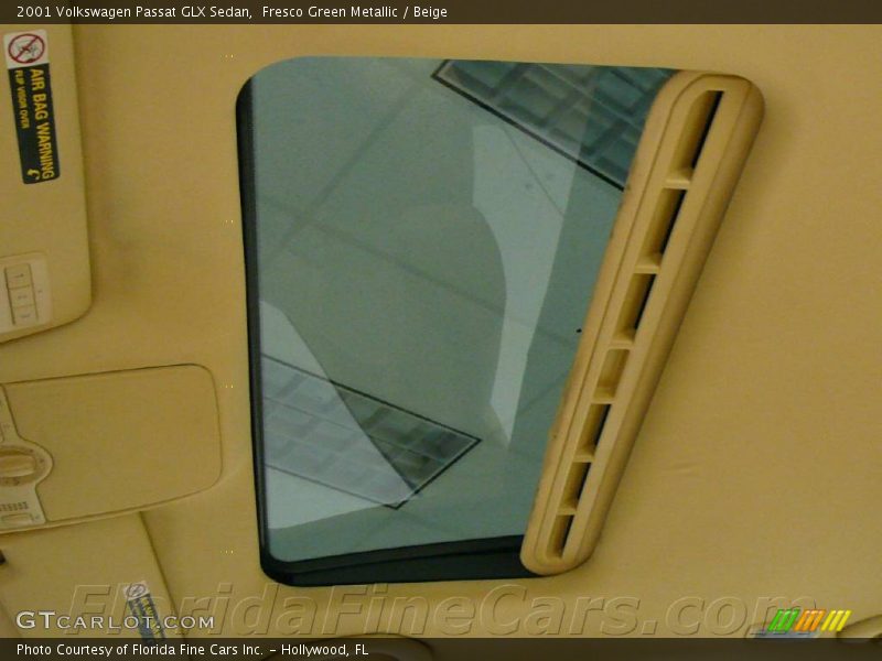 Fresco Green Metallic / Beige 2001 Volkswagen Passat GLX Sedan