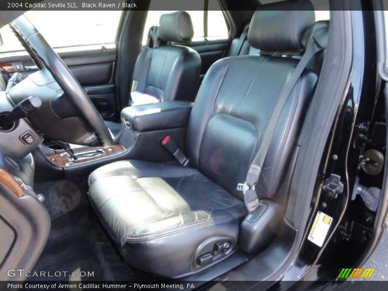 2004 Seville SLS Black Interior