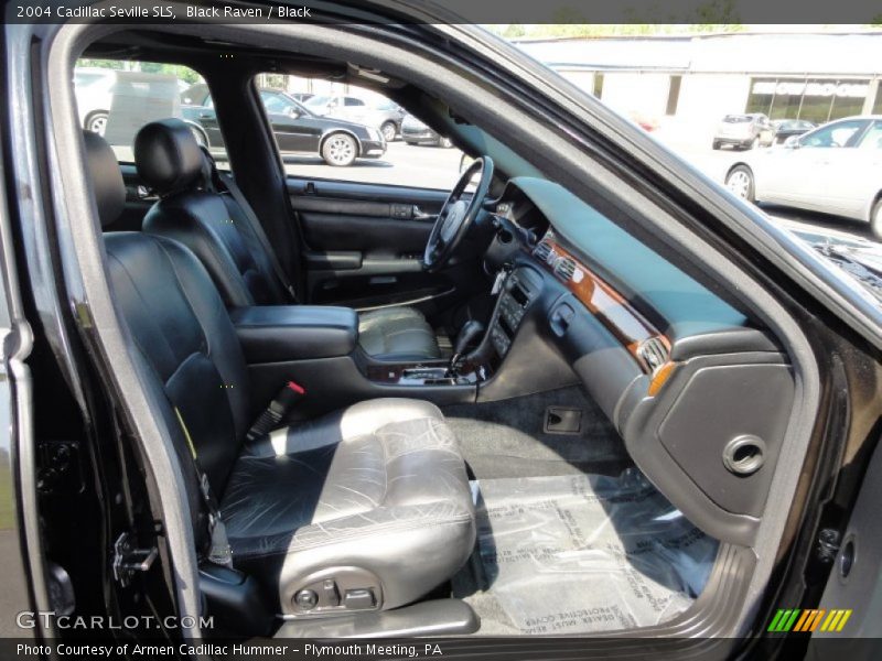 Black Raven / Black 2004 Cadillac Seville SLS