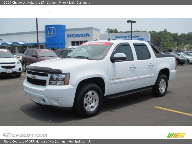 Summit White / Light Cashmere 2009 Chevrolet Avalanche LT