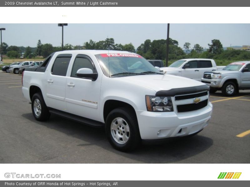Summit White / Light Cashmere 2009 Chevrolet Avalanche LT