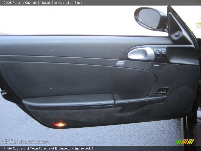 Door Panel of 2008 Cayman S