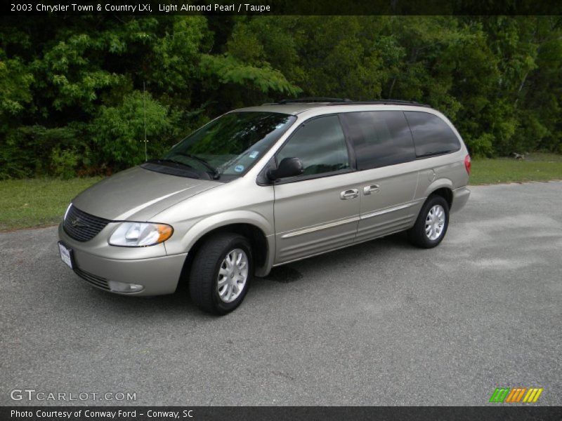  2003 Town & Country LXi Light Almond Pearl