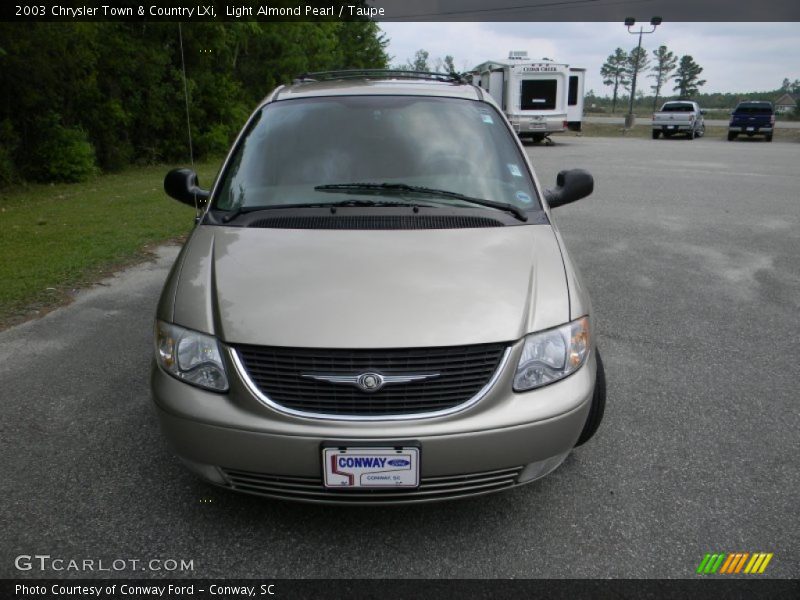 Light Almond Pearl / Taupe 2003 Chrysler Town & Country LXi